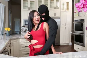 Húp lồn chị đồng nghiệp nhấp cực mạnh